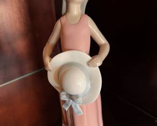 Lladro: “Dreamer.”
