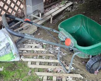 Scotts broadcast spreader