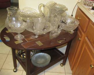 Steffans glass with tray table