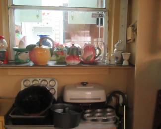 Steffans cookie jars, bowls and more