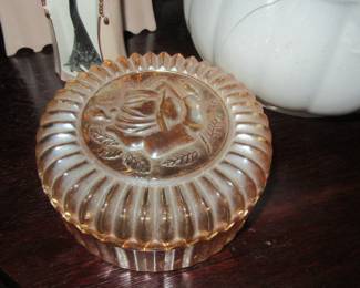 Steffans glass vanity box