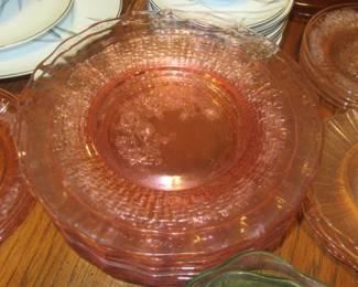 Steffans depression glass plates and innerware