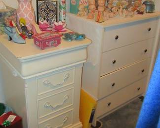 Steffans dressers and end table