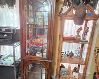 Golf decor, showcases