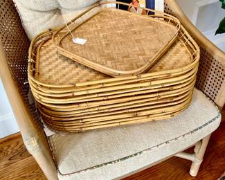 LOTS OF VINTAGE BAMBOO TRAYS.