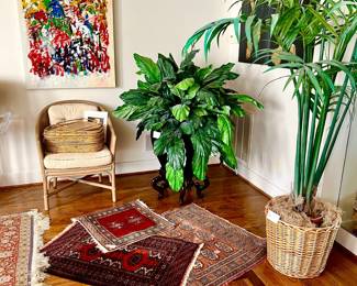 RUGS, TREES, ART!