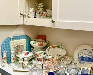 TO THE KITCHEN! VILLEROY & BOCH AMAPOLA CHINA.