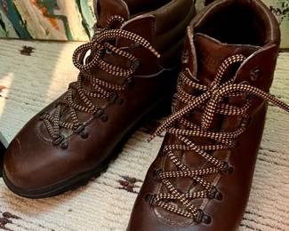VIBRAM BOOTS
