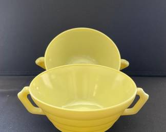 Double Handle Bowls
Vintage Hazel Atlas Moderntone Platonite