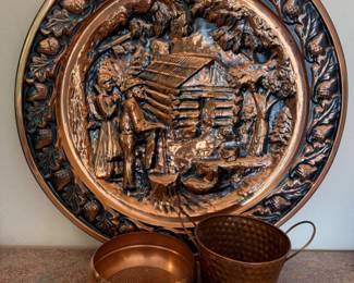 105 CoppercraftGuildLogCabinWallHangingPots