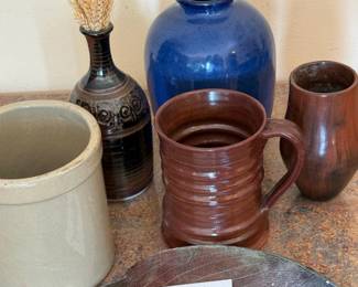 103 7PiecePotteryCollection