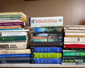 30 44HardcoverandPaperbackClassicsPlus