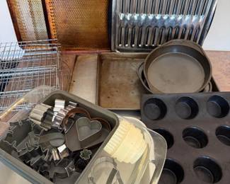 86 LeCreusetBakewareDeMarleatHomeBakingSheets