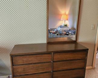 89 MCMDarkWalnutFinishLowboyDresserMirror