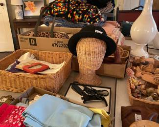Miscellaneous items. A treasure for everyone!