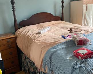 Another four poster