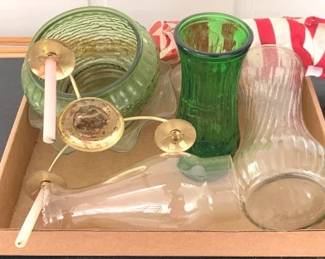 326 - Tray Lot of Assorted Items