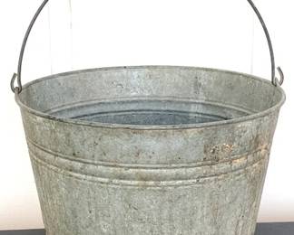 194 - Metal Bucket - 14" x 9"
