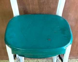 320 - Metal Chair/Step Ladder 35" x 14" x 12"