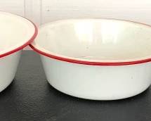 200 - Set of 3 Enamelware Bowls - 10.5" x 8" x 7"