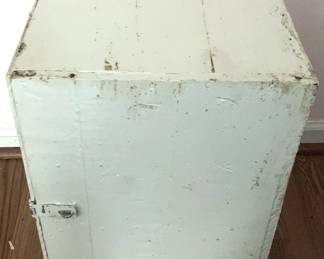 125 - Wood Storage Box - 19" x 14" x 14"
