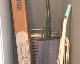 210 - Lot of Assorted Items