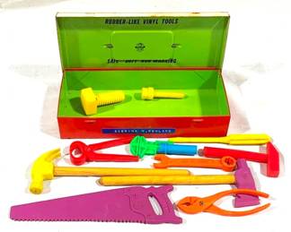 9592 - Busy Boy Tool Chest & Tools - 8"x 4" x 1.5"