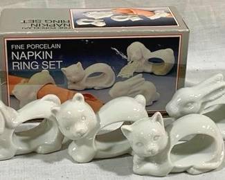 9399 - Porcelain Animal Napkin Ring Set in Box