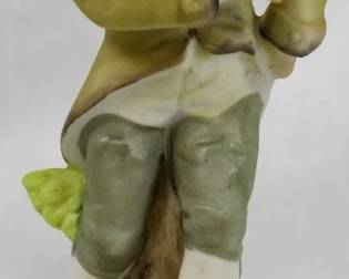 911 - Porcelain Figurine 6"