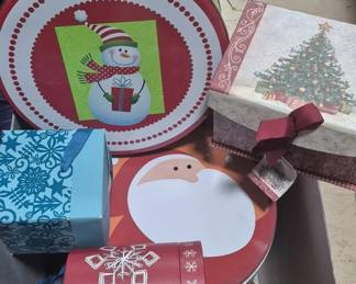 4249 - Lot Assorted Christmas Tins & Boxes