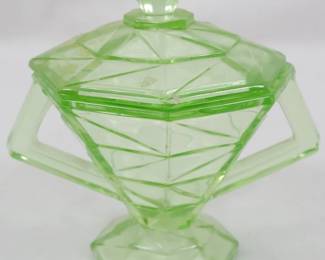 1148 - Indiana Uranium Green Cracked Ice Sugar 4.5"