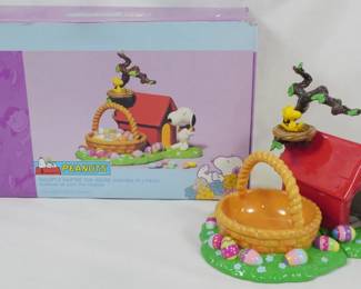 1164 - Peanuts Dept 56 2 Piece Dog House with Box