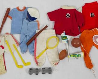 852 - Vintage Barbie Sports Clothes/Accessories