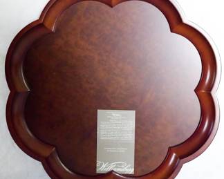 144 - Williamsburg Wooden Tray 15"
