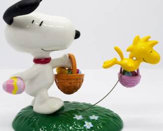 1138 - Dept 56 Peanuts Snoopy Figure