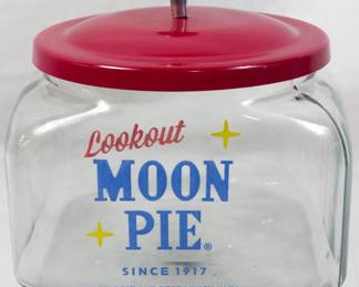 1060 - Moon Pie Store Jar 8.5"