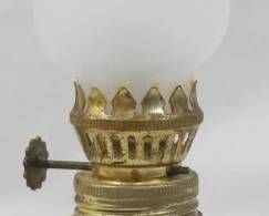 1146 - Mini Green Glass Oil Lamp 8.5"