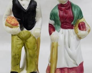 887 - 2 Porcelain Figurines 7.5"