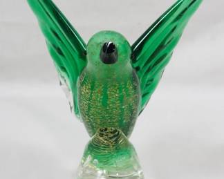 927 - Art Glass Bird (Broken Beak) 8":