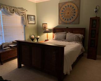 Queen bed with bench