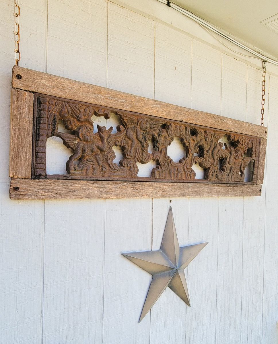 Metal decor