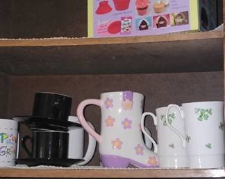 Kitchen mugs and sets