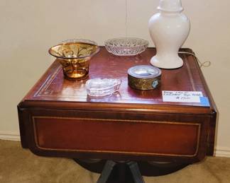 Vintage mahogany side table with leather inlay
