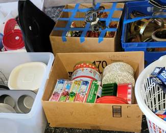 Baking molds, tins, Copper cookware and storage