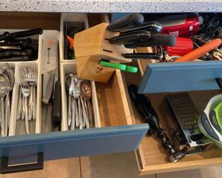 Utensils Lot