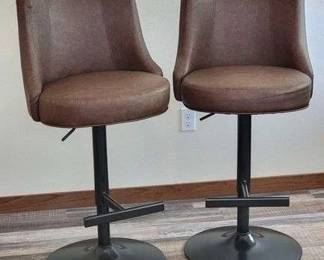 1 WHALEN Biscayne Stools