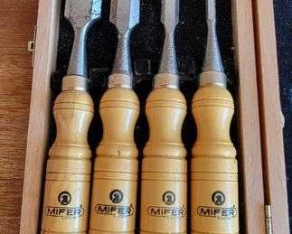 2 4 MIFER Chisels