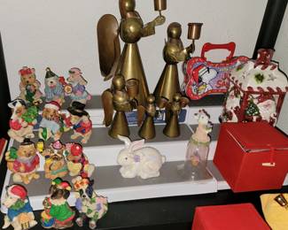 Christmas decor - holiday dogs
