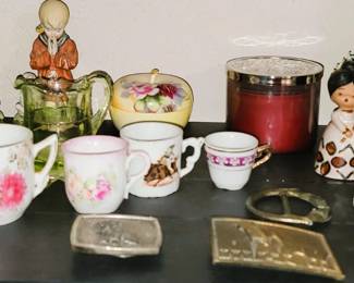 Figurines and Vaseline glass