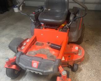 Husqvarna zero turn mower